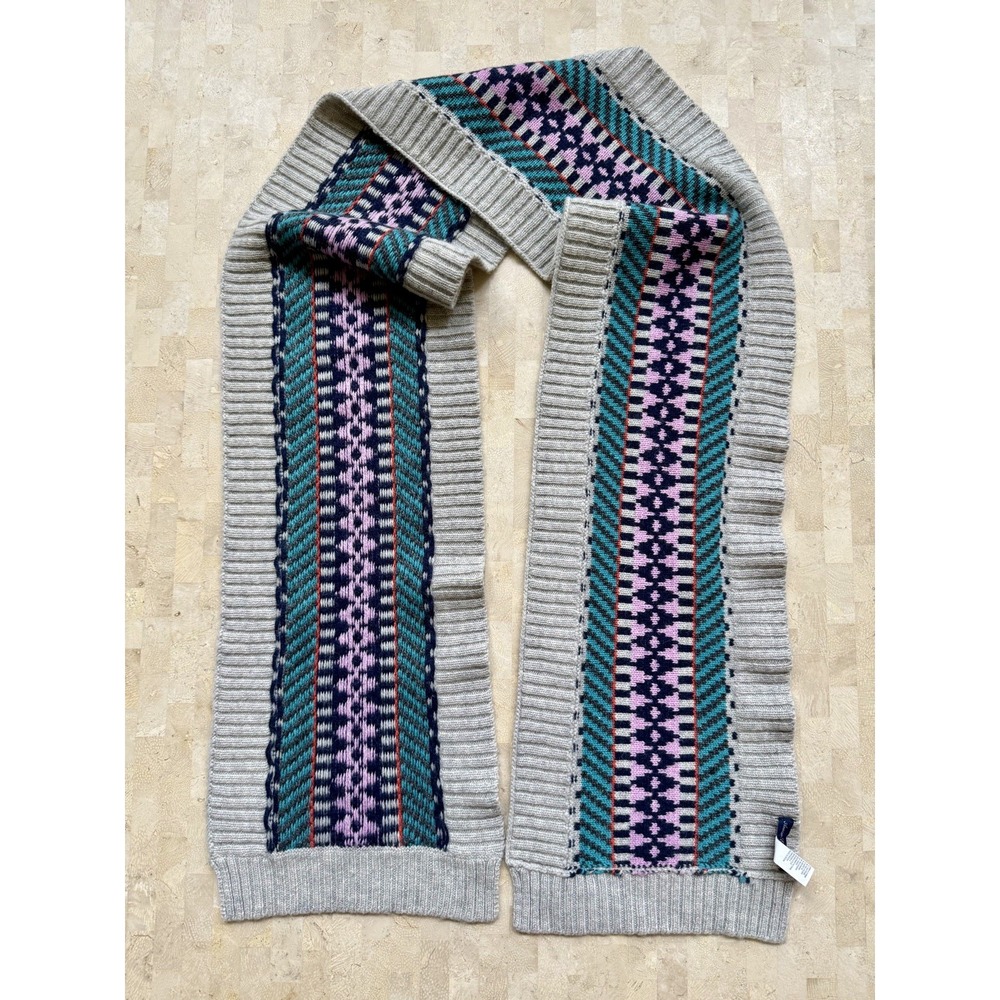 American Eagle Outfitters Ltd. Edition Wool Blend Fair Isle Scarf/Shawl  Unisex‎